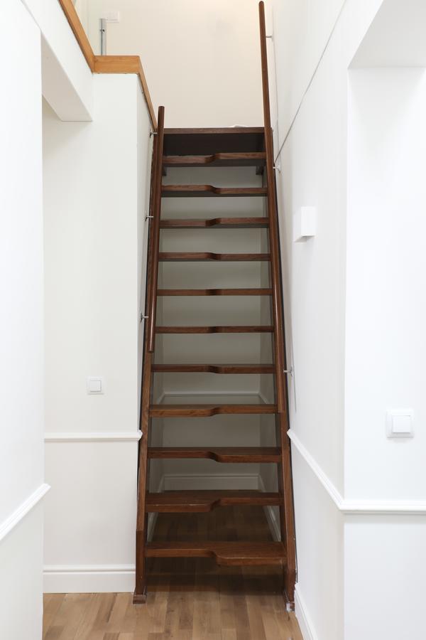 Recoletos House Aparthotel Madrid Ngoại thất bức ảnh