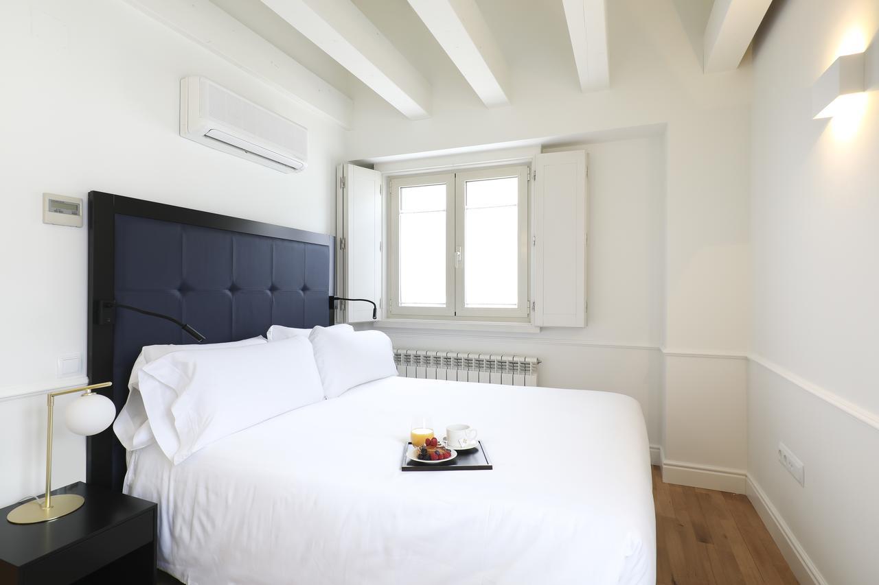 Recoletos House Aparthotel Madrid Ngoại thất bức ảnh