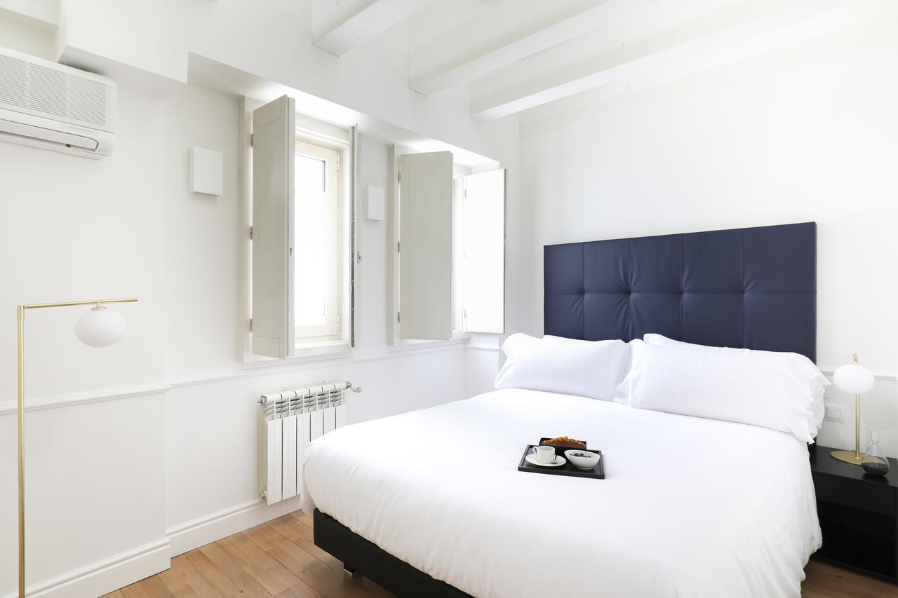 Recoletos House Aparthotel Madrid Ngoại thất bức ảnh