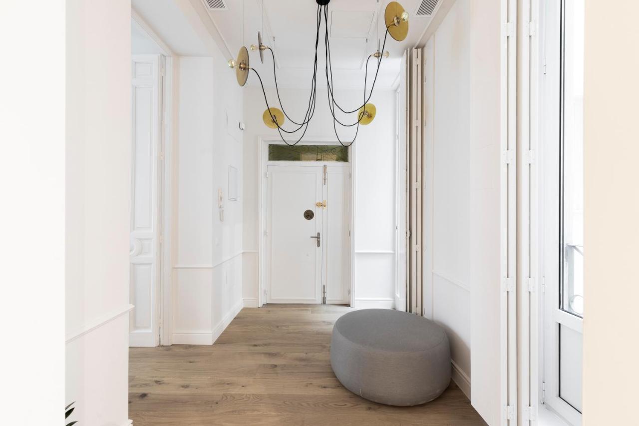Recoletos House Aparthotel Madrid Ngoại thất bức ảnh