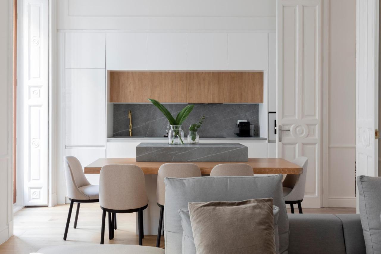 Recoletos House Aparthotel Madrid Ngoại thất bức ảnh